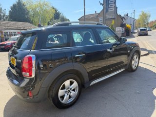 /photos/11615/633cc6a5-7262-483d-a298-66bd87419131_i320x240.jpg